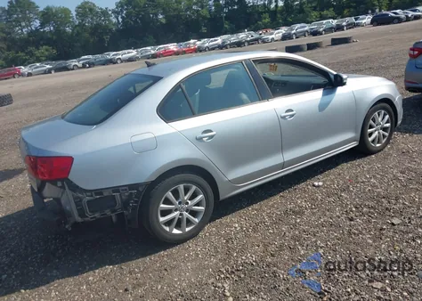 2011 Volkswagen Jetta 2.5L Se from USA, damaged, VIN 3VWDZ7AJ0BM321640